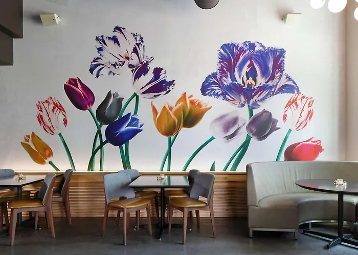 Tulyp, Tapestry Collection By Hilton