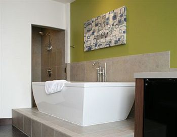 Tulyp, Tapestry Collection By Hilton 4*